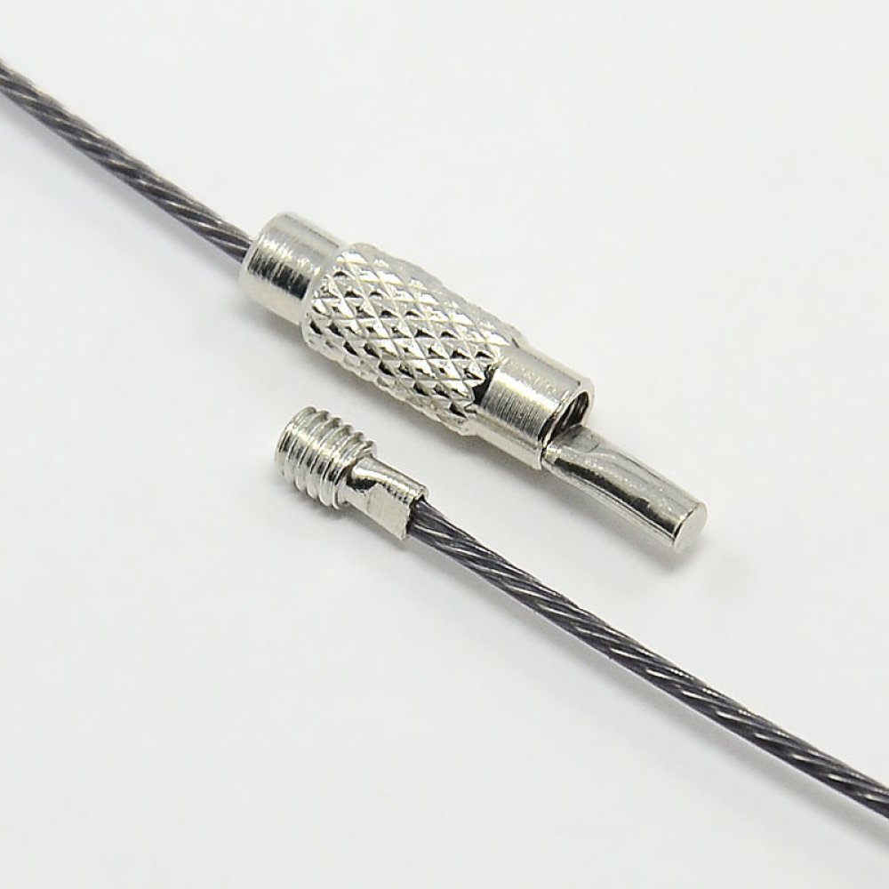 1 leigrijs starre halsketting met schroefsluiting N°01