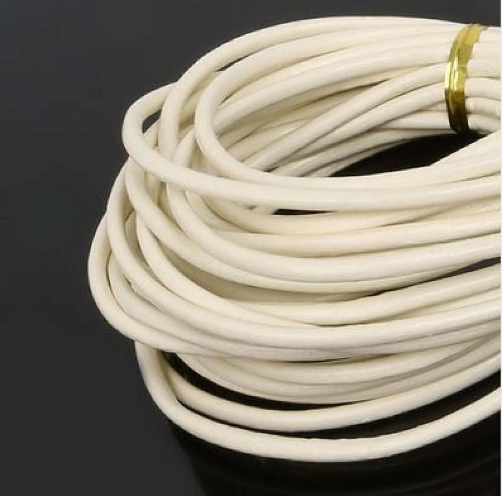 1 meter Glad leren rond koord Ivoor 3 mm