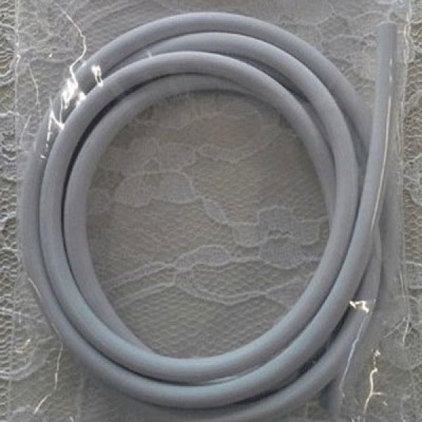 1 meter Pvc hol koord 4 mm lichtgrijs pastel