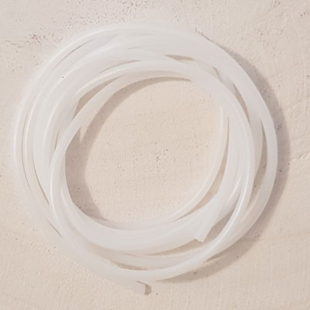 1 meter wit hol pvc-koord van 2 mm.