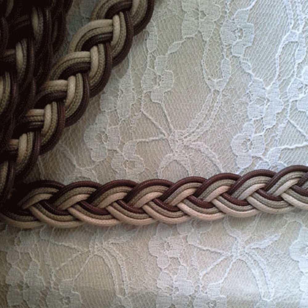 1 meter gevlochten gewaxte vlecht 20 mm N°02