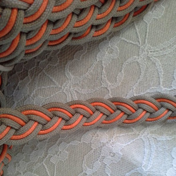 1 meter gevlochten gewaxte vlecht 20 mm N&deg;03