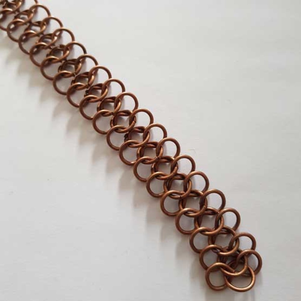 20 cm kettingvorm 8 geschakeld Koperkleur