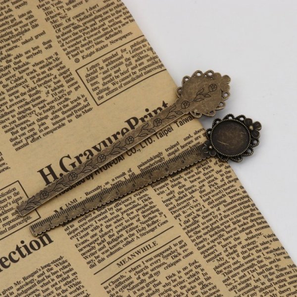 3 boekenleggers liniaal cabochon 20 mm N&deg;02 Brons