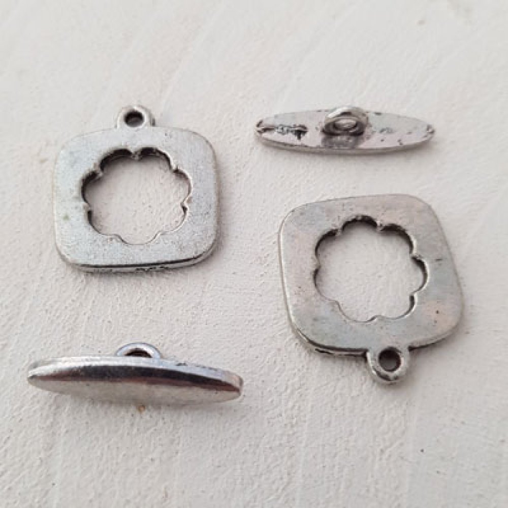 5 Knevelsluitingen Rond Patroon Zilver N°09