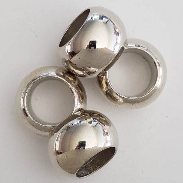 CCB-sjaalringen met groot gat nr. 52