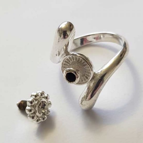 Bague pour perles europ&eacute;ennes &agrave; grand trou taille 9 N&deg;02