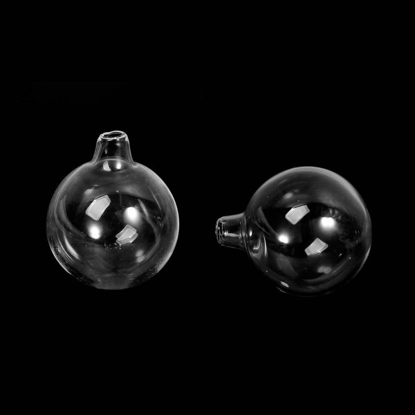 Glazen balletjes rond om 25mm flesje te vullen 3 stuks