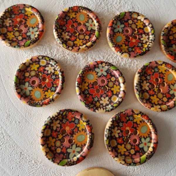 Houten knop bloemen 30 mm N&deg;12 x 10 stuks