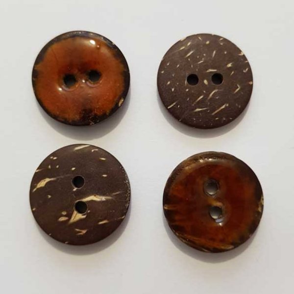 Boutons 20mm &agrave; deux trous ronds en noix de coco N&deg;05