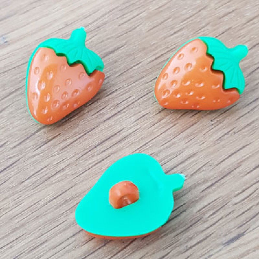 Knopen, kinderen, baby's Aardbeienpatroon N°03 groen en oranje