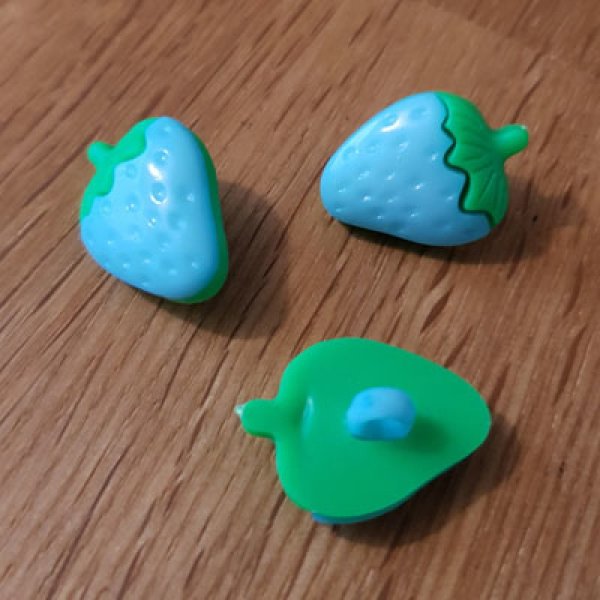 Button fantasie, kinderen, baby's Aardbeienpatroon N&deg;09 groen en lichtblauw