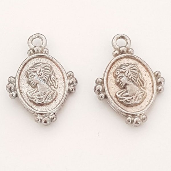 Vrouw Cameo bedel N&deg;02 Zilver