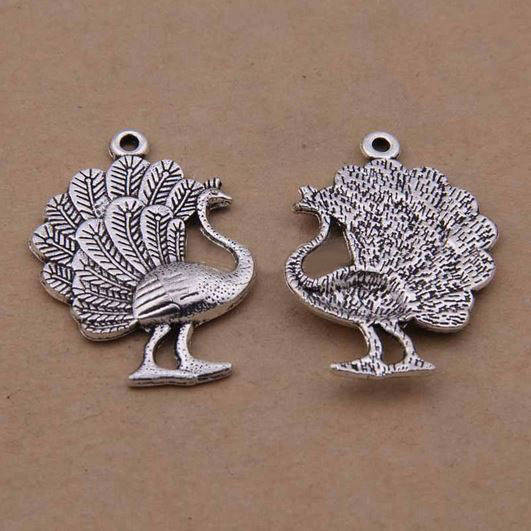 Pauw Bedel in zilver metaal-01 Pauw hanger 