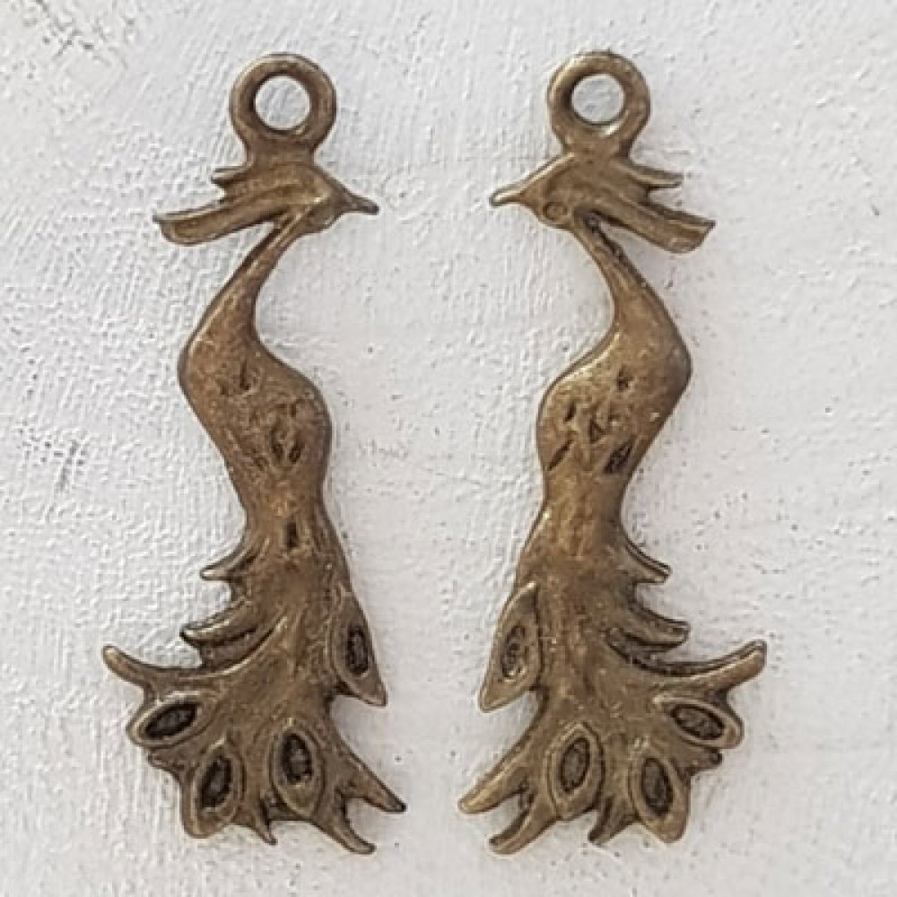 Pauw Bedel in Brons Metaal-03 Pauw Hanger 