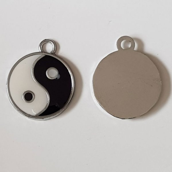 Vrede &amp; Liefde bedeltje N&deg;08