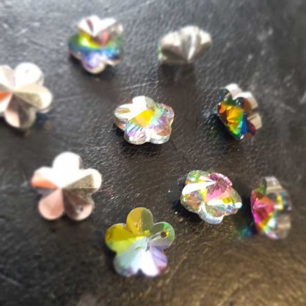 Bloemenhanger van gefacetteerd glas N&deg;04-02