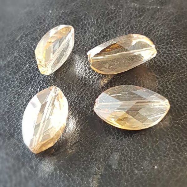 Hanger in gefacetteerde glazen druppel N&deg;03-01