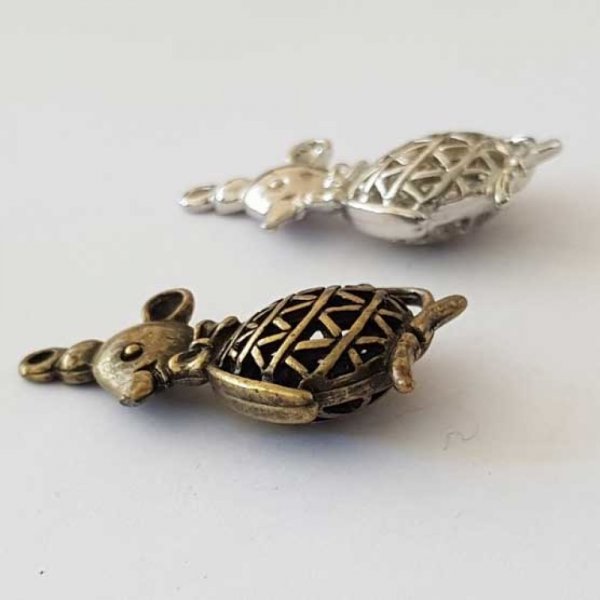 Breloque Souris N&deg;02 Lot de 2 pi&egrave;ces Argent et Bronze