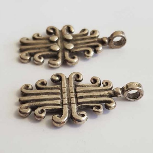 Breloque pendentif Argent en Zamac N&deg;003