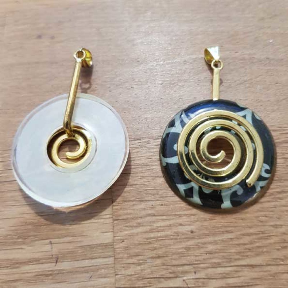 Gouden GM spiraalhanger