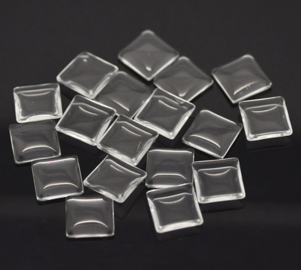 Cabochon vierkant 15 x 15 mm in helder braamglas N°26