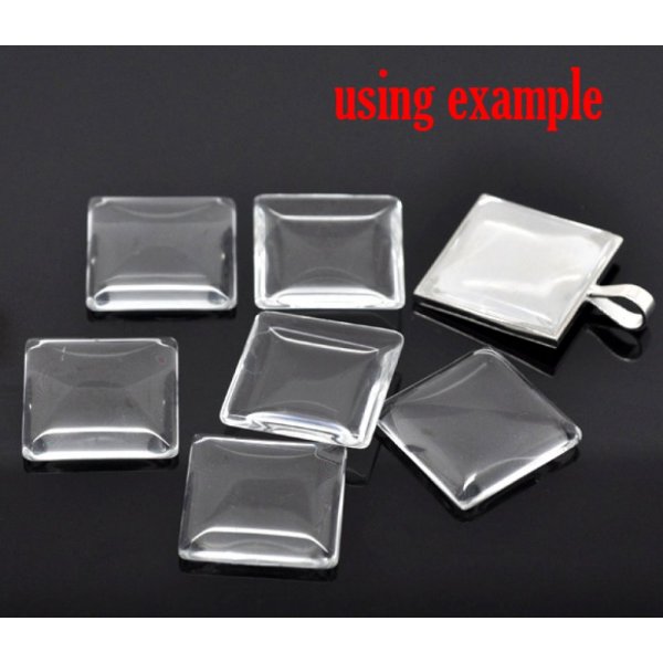 Cabochon vierkant 25 x 25 mm in helder braamglas N&deg;28