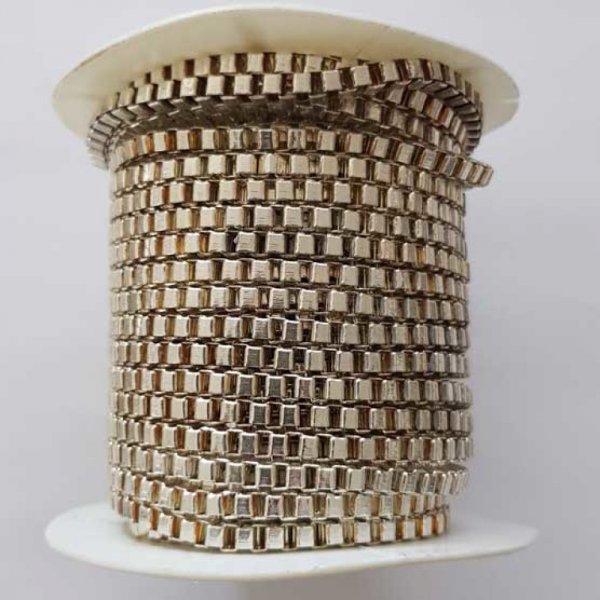 Ketting 4 mm vierkant gaas Zilver