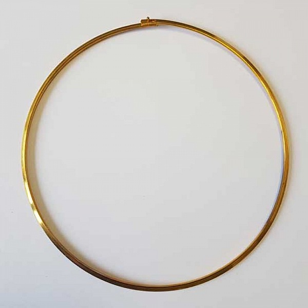 Collier Ras De Cou Rigide Dor&eacute;