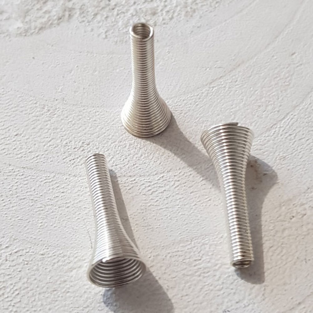 Spiraalvormige kegelbeker N°02 X 2 Stuks Zilver.