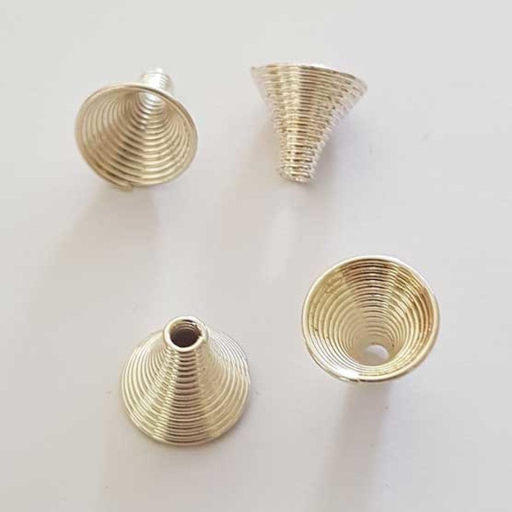 Spiraalvormige kegelbeker N°13 Zilver.