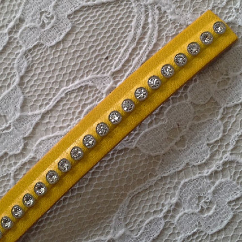 10 mm Geel Leer Swarovski Strass per 20 cm