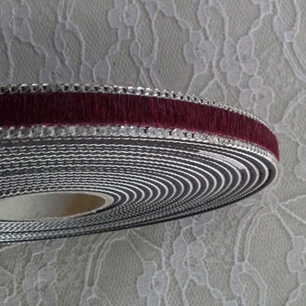 Plat kalfsleer Bordeaux 10 mm bij 20 cm huid en ketting