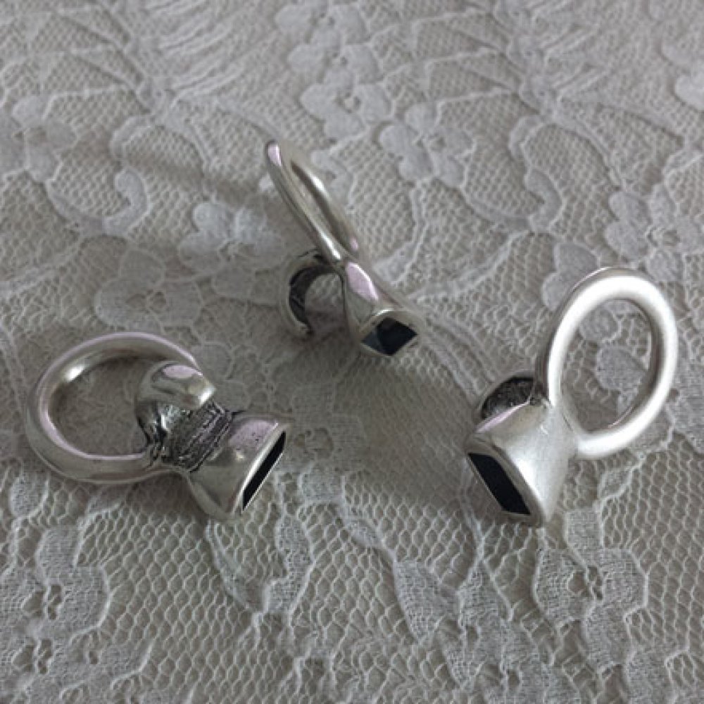Zamak haaksluiting voor leer Rond 05 mm