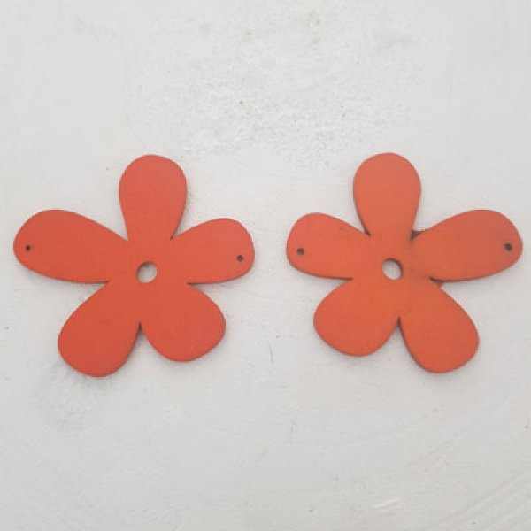 Bloem Hout hanger of connector 57 mm Oranje