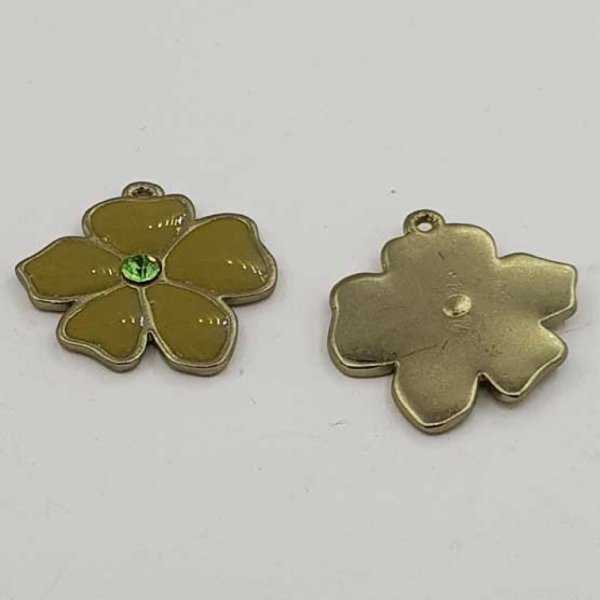Ge&euml;mailleerde metalen bloem 25 mm Khaki