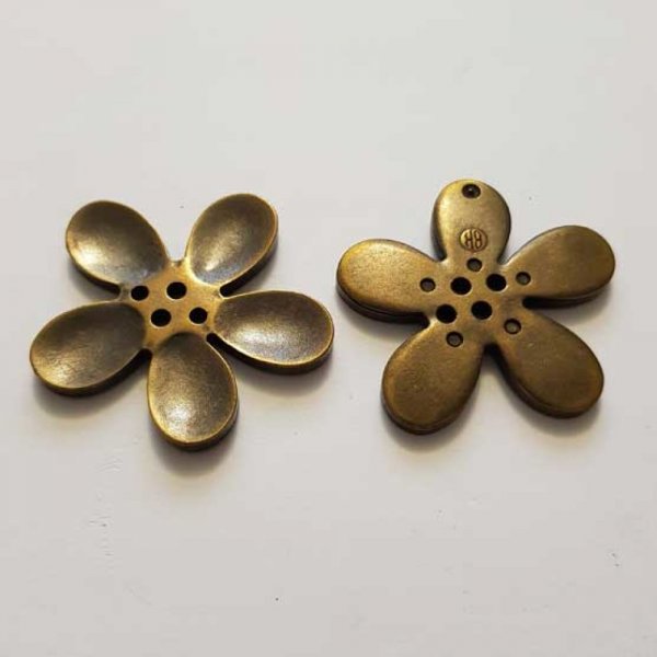 Fleur Orchid&eacute;e r&eacute;sine 4 trous 20 x 3 mm Bronze Patin&eacute;