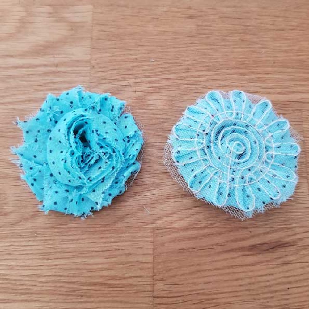 Gerafelde stoffen bloem Fancy nr. 75-2