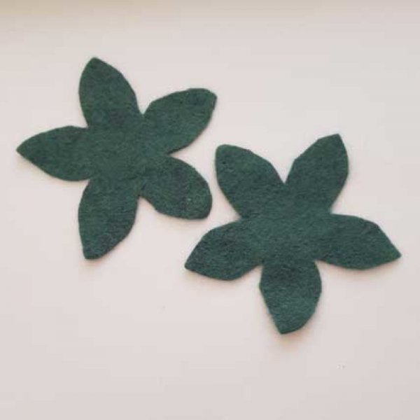 Jolie petite fleur en Feutrine 80 mm N&deg;16-02 x 2 pi&egrave;ces