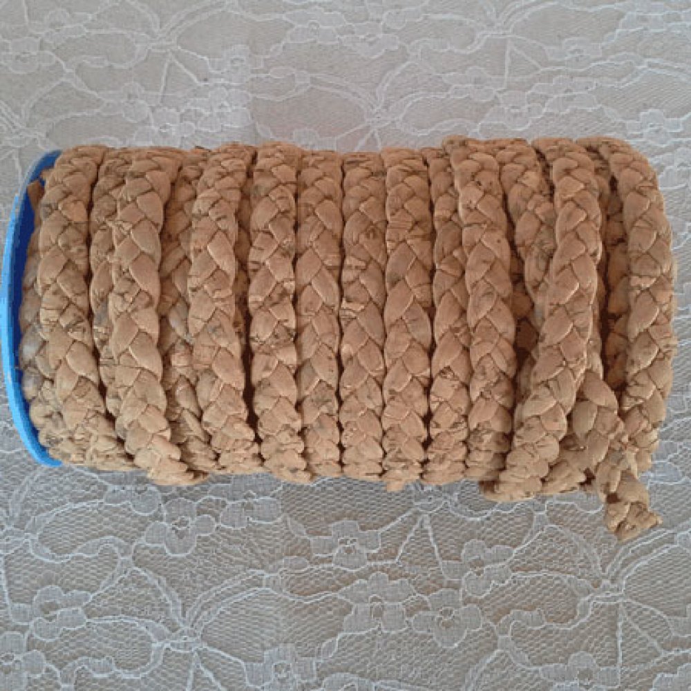 Platte gevlochten kurk van 10 mm bij 20 cm.