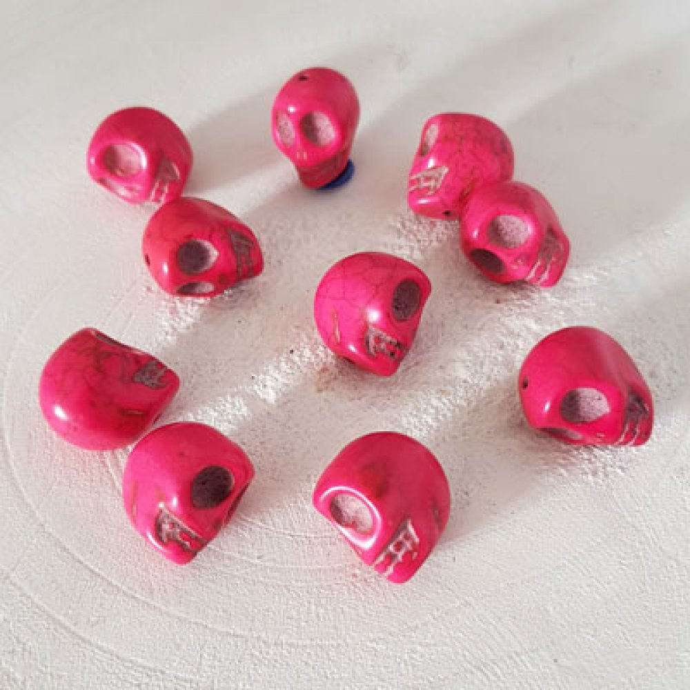 Kavel 15 Howliet Getinte Schedels 18 mm