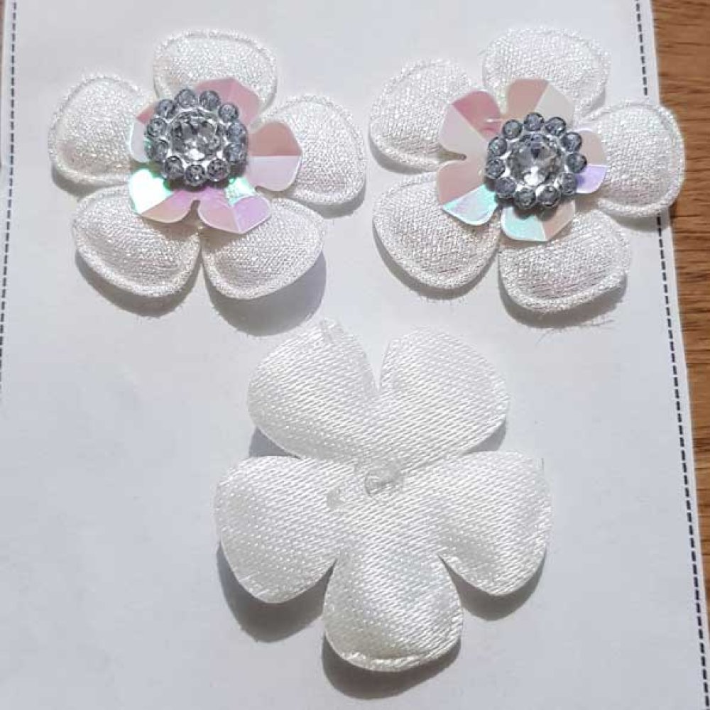 Set van 3 bloemen 5 bloemblaadjes Stof Wit