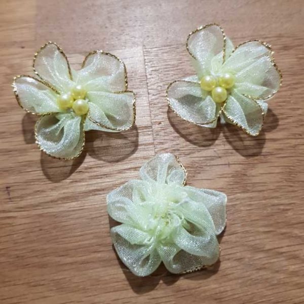 Set van 3 Gekleurde Bloemen Water Groen Organza Stoffen