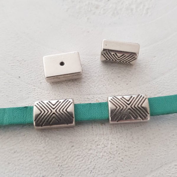 Doorgang 06 mm in Zamak N&deg;23 Zilver