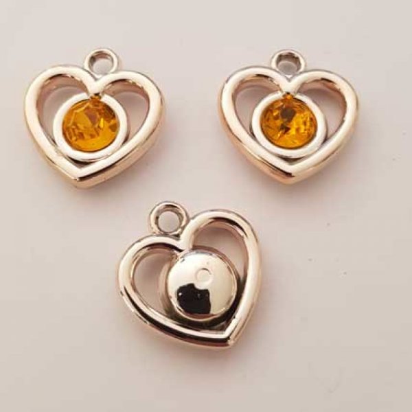 Pendentif en plastique et strass acrylique c&oelig;ur N&deg;01 Orange