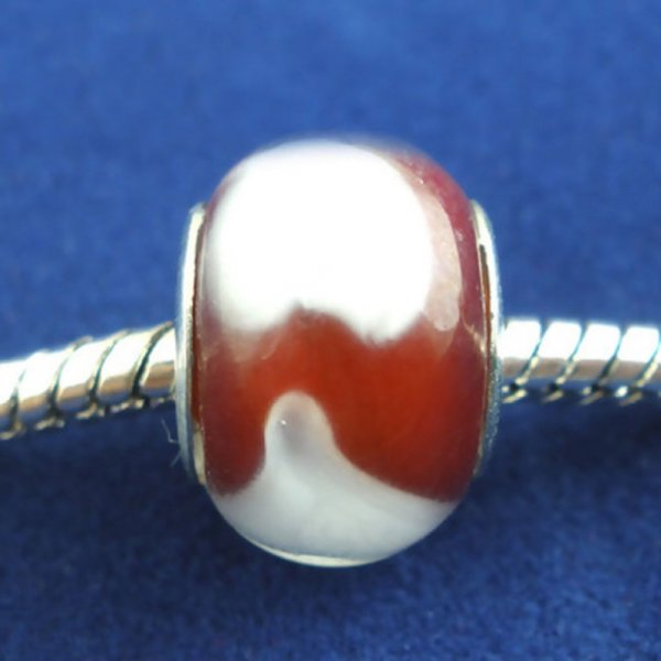 Perle N&deg;0096 compatible Europ&eacute;en rouge et blanc