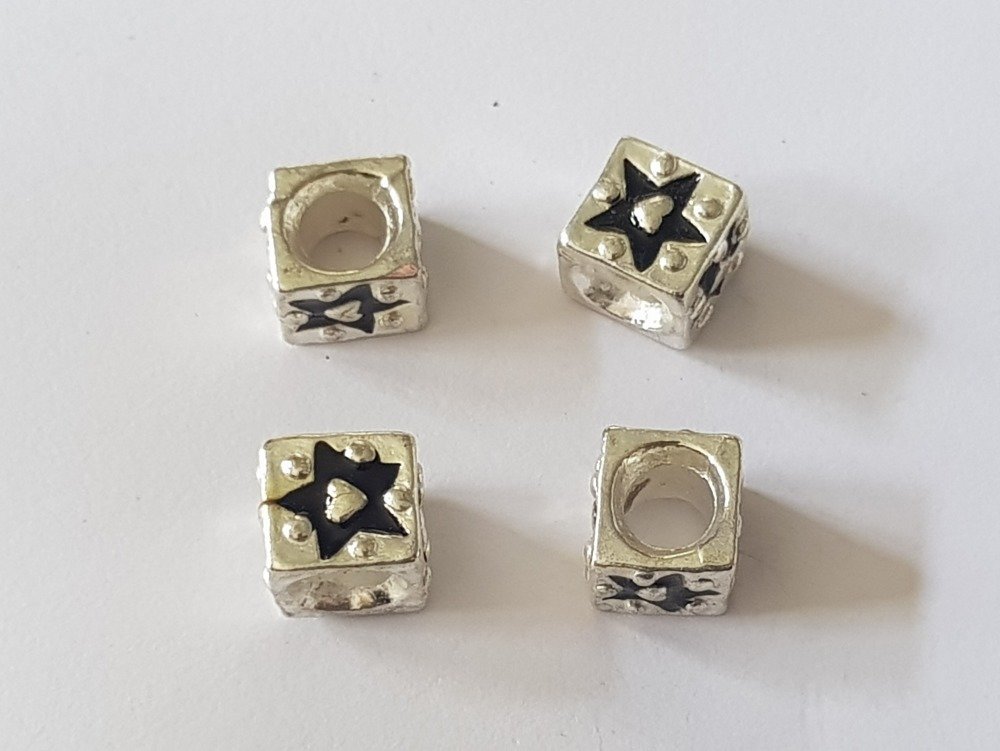 Parel nr. 0584 compatibel