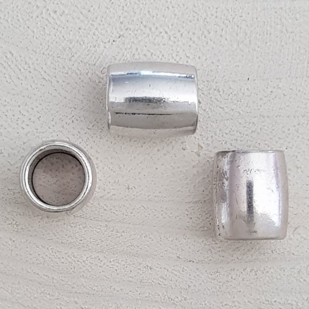 Zilveren buis kraal N°03