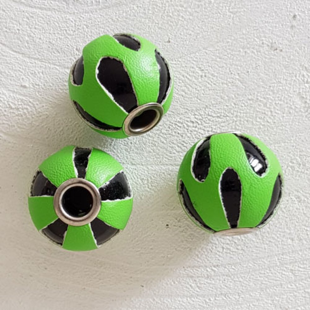 Ronde lederen kraal N°06 Groen