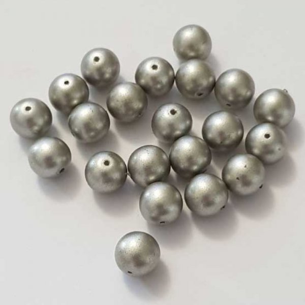 Perle ronde verre effet nacr&eacute; argent&eacute; 10 mm N&deg;01